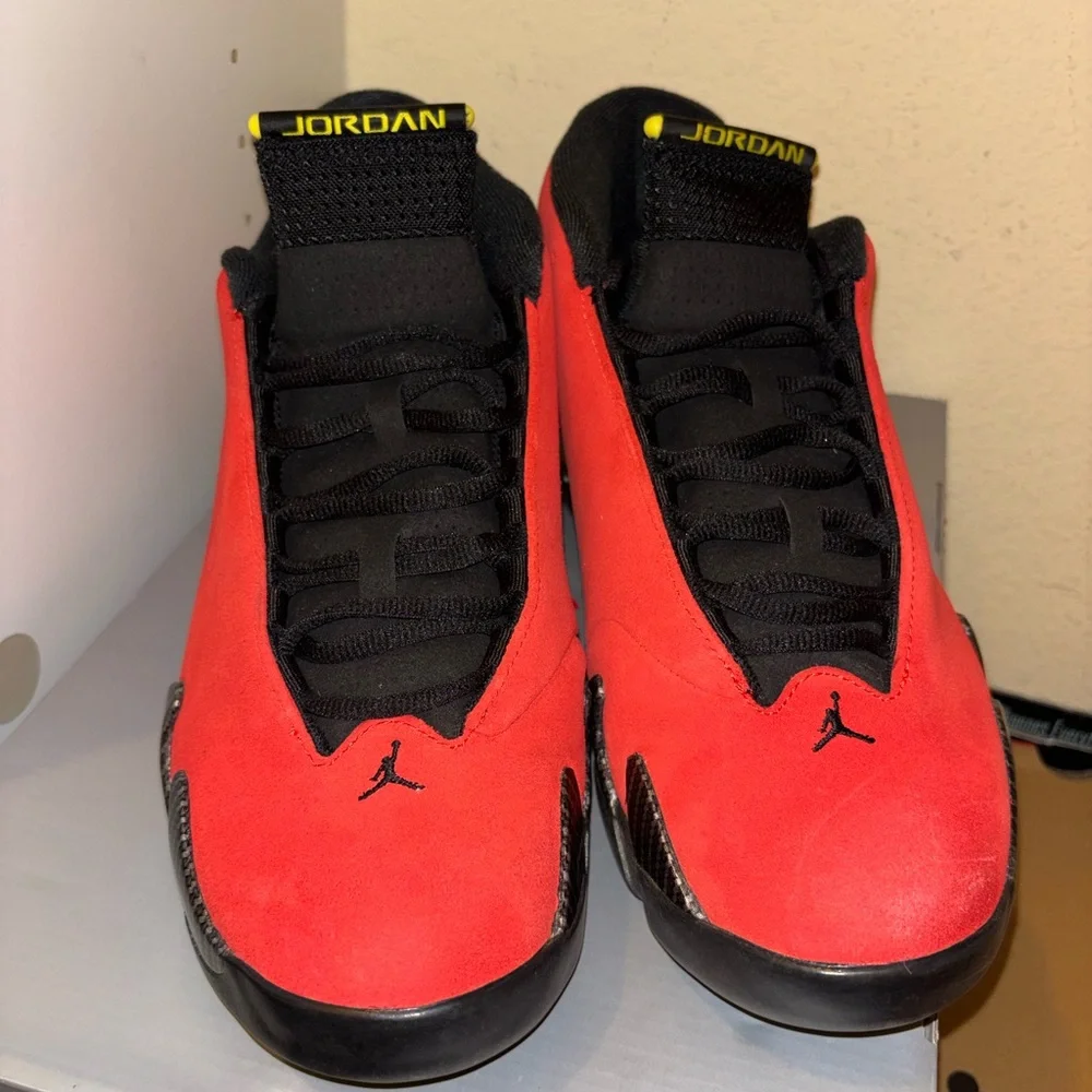 Air Jordan 14 Retro 'Ferrari' 2025 Size 12 IF5015-600